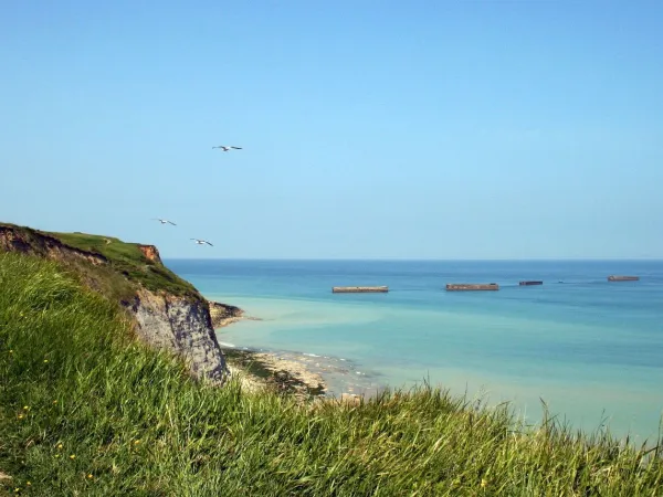 De kust dichtbij Roan camping La Vallée.