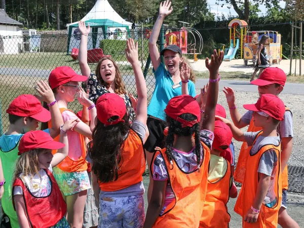 Kinderanimatie op Roan camping des Ormes.