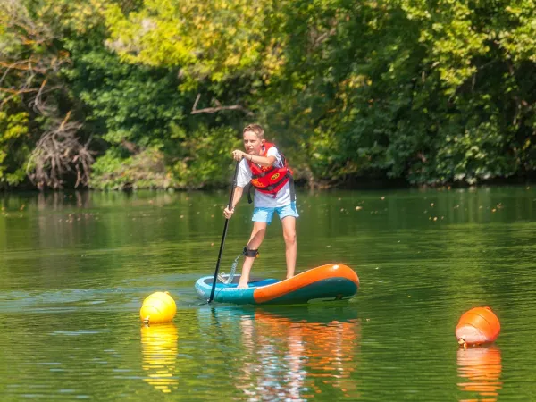 Supboarden dichtbij Roan camping Le Napoléon.