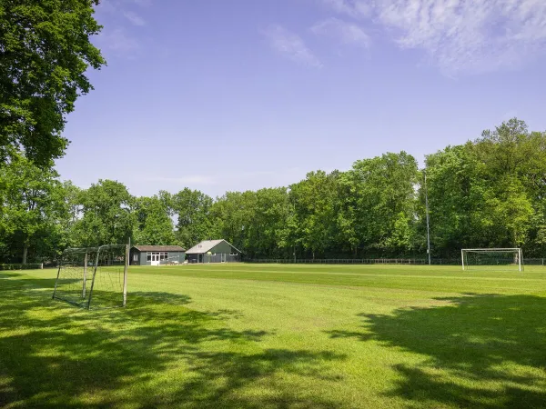 Voetbalveld op Roan camping Marvilla Parks Friese Meren.