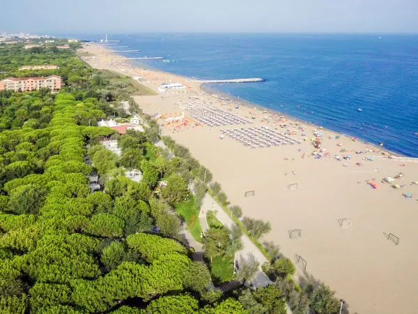 Het strand bij Sant Angelo.