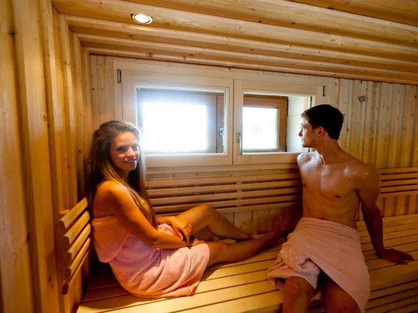 Sauna ruimte van Roan camping Bella Austria.