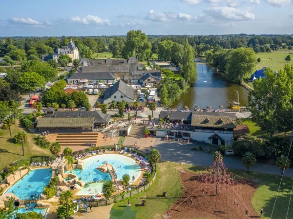 Overzicht van Roan camping Domaine des Ormes.