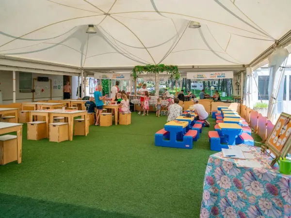 Kinderanimatie bij Roan camping Ca'Savio.