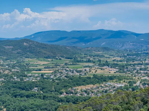 Roan camping La Grand'Terre en omgeving vanaf de berg Sampzon.