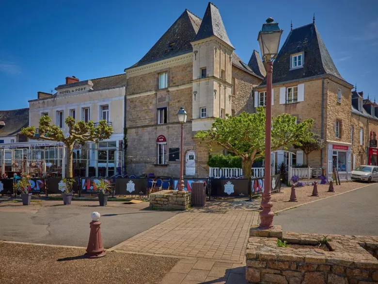 Gezellig stadje nabij Roan camping Les Chardons Bleus de la Turballe.