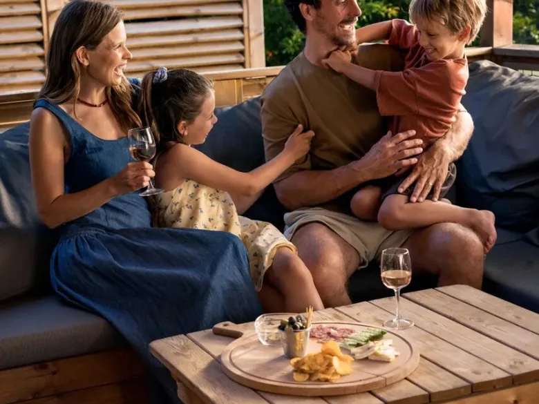 Gezinsborrel bij Roan camping Orbetello Family Collection.