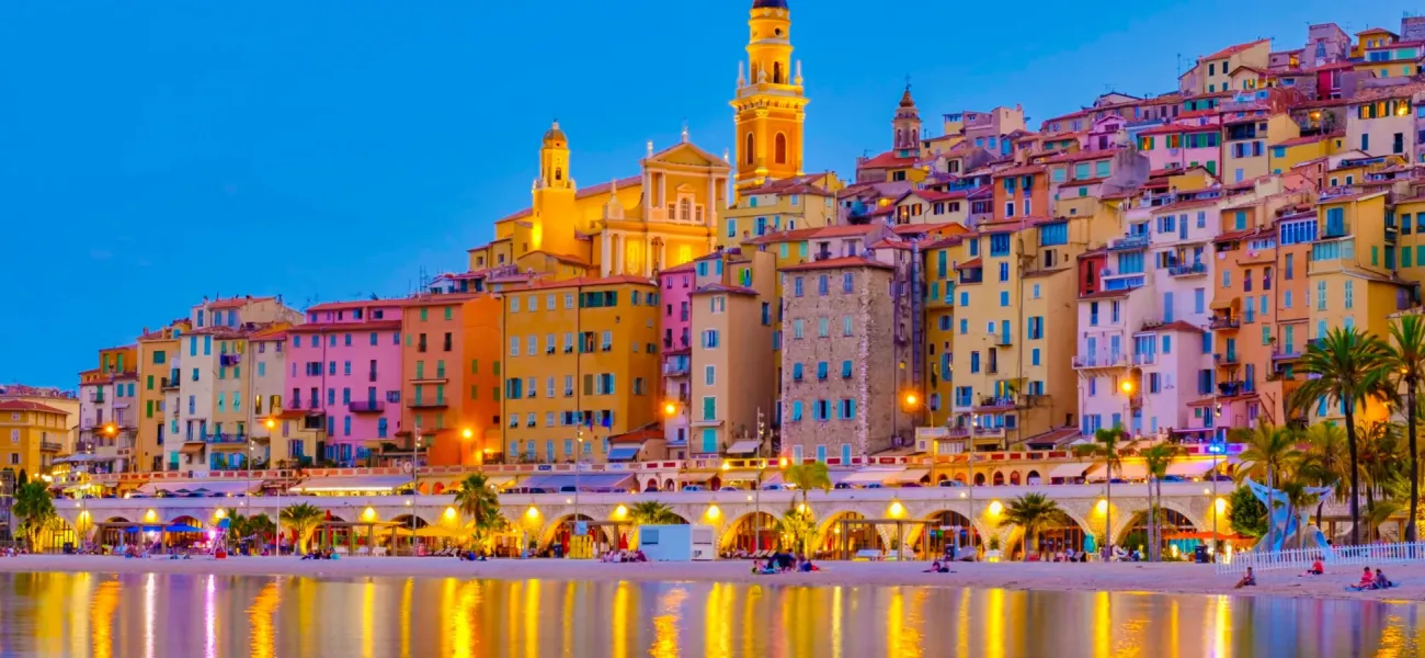 Stad in Cote d'Azur.